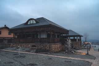 Poza cu cabana din Gura Humorului